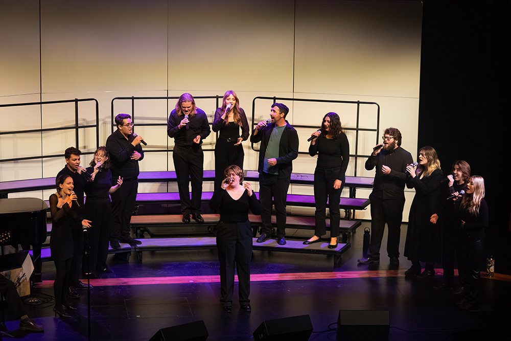 Voce Singing Voce members singing